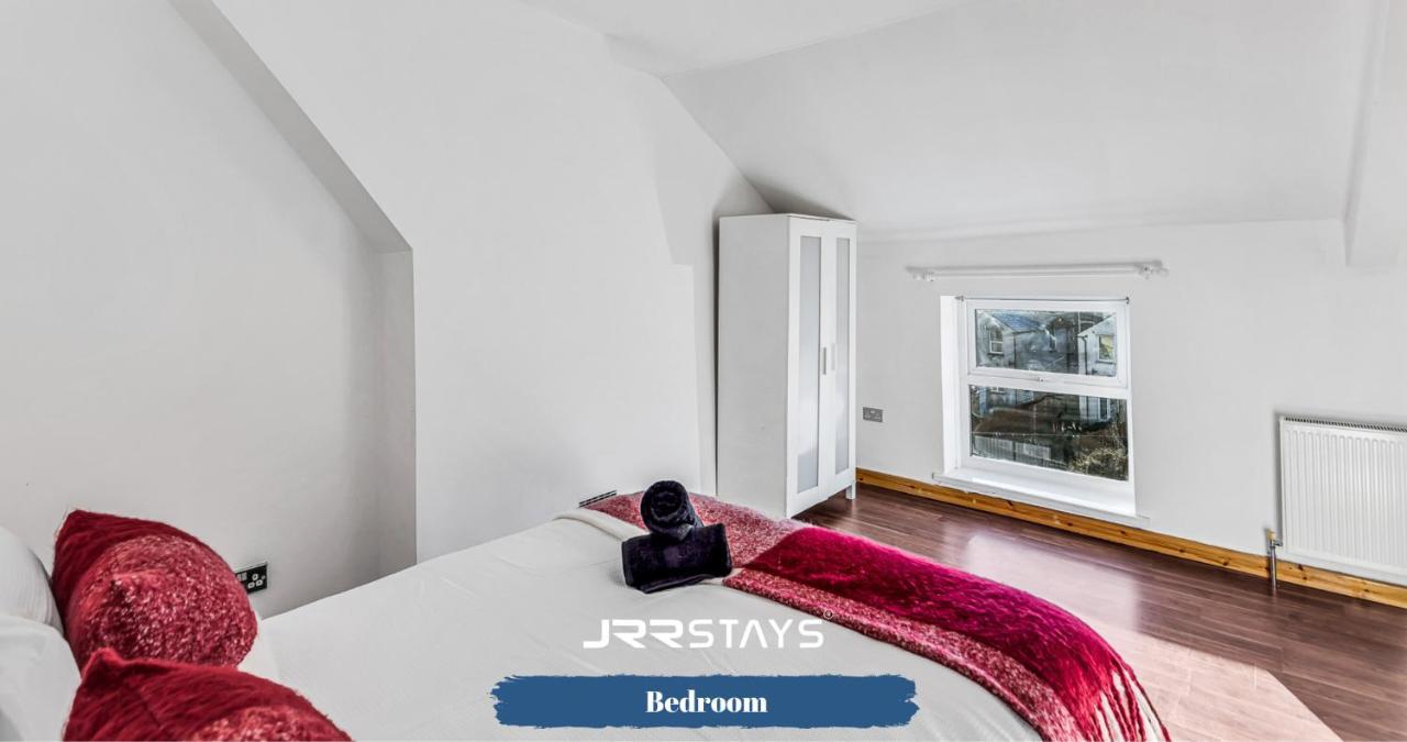 Cardiff - Quirky 1 Bedroom, Sleeps 3, Wi-Fi - Jrr Stays Εξωτερικό φωτογραφία
